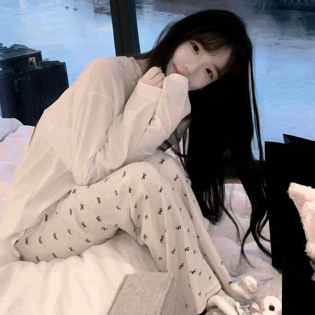 呆u小乖伊