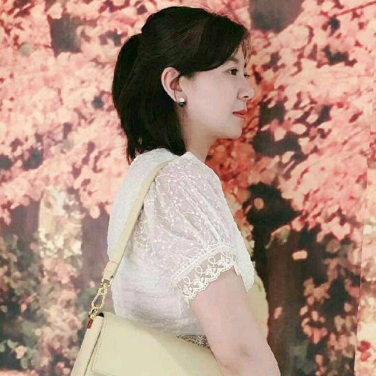 红粉知己邵阳友阿店一莲子