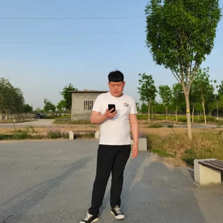 努力陈家兄弟感谢(陈总)