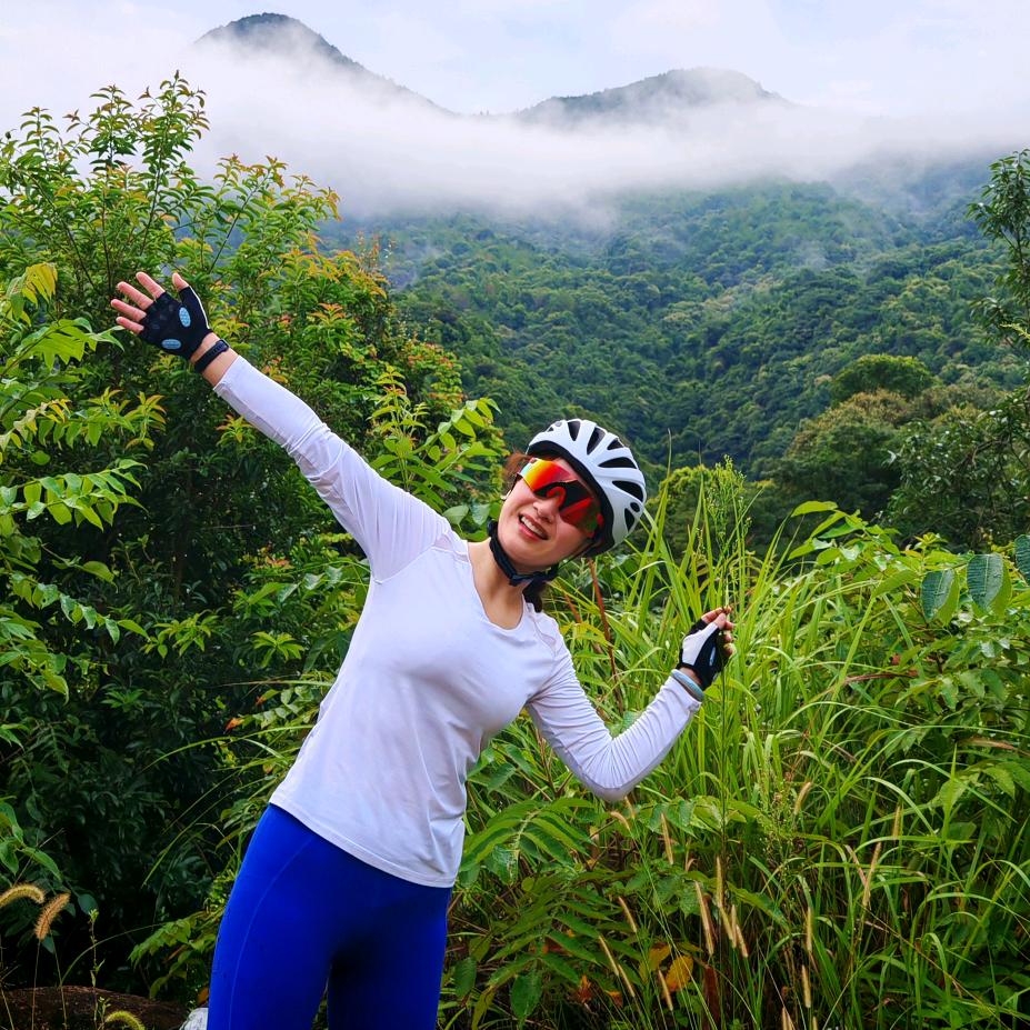 💰是玲梓呀✨ ✨