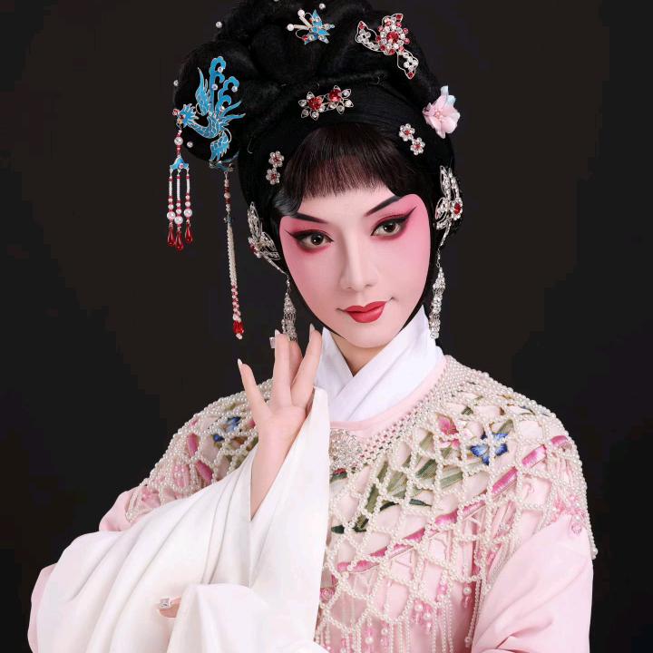 飛❤️🌈 ⁵²⁹⁹