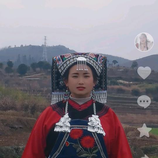 吴姐。