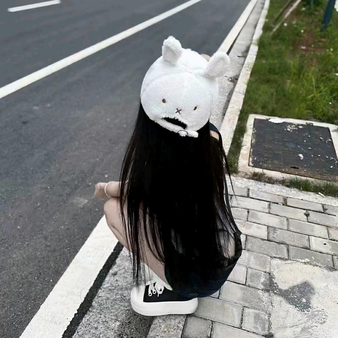 o    ⃢・ u ・⃢    o