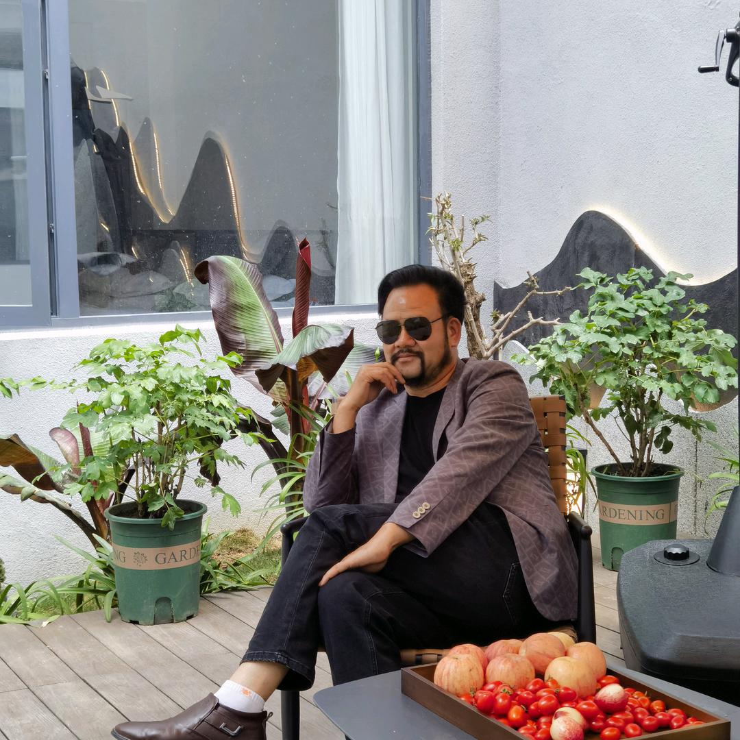 玲珑雅阁假日酒店，七哥