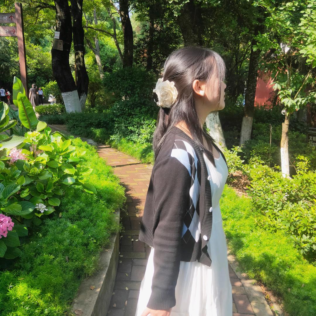 悲伤麻辣小狗头