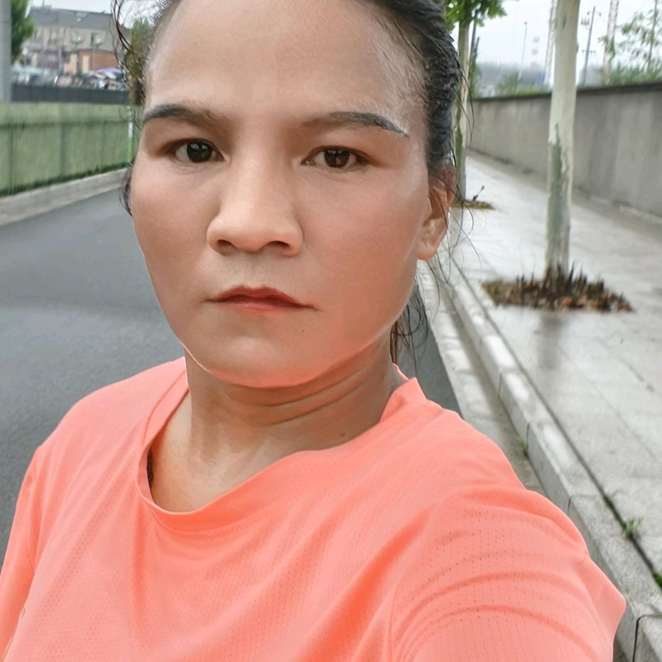小燕