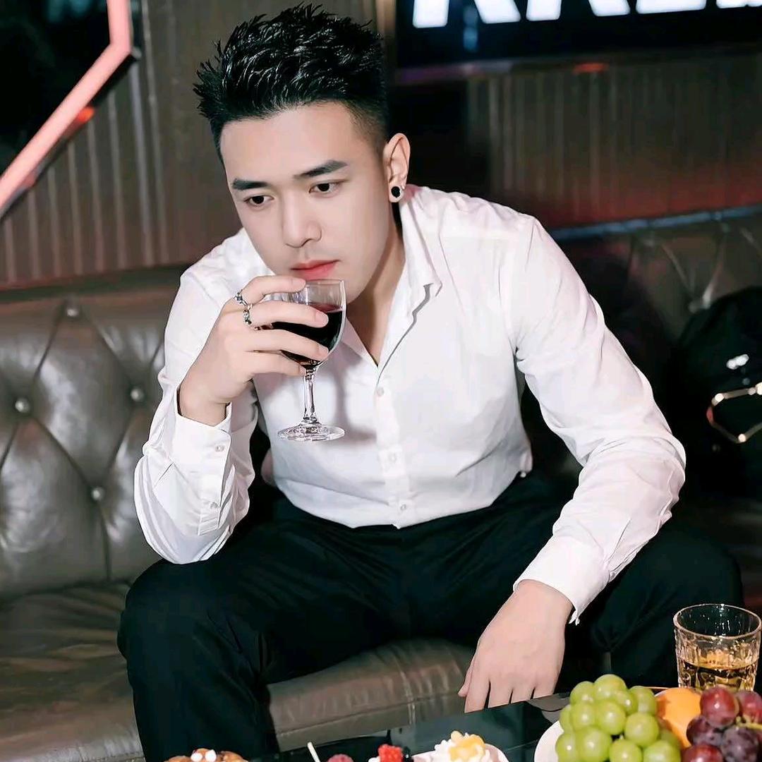 【苗郎@宏军】提笔写相思