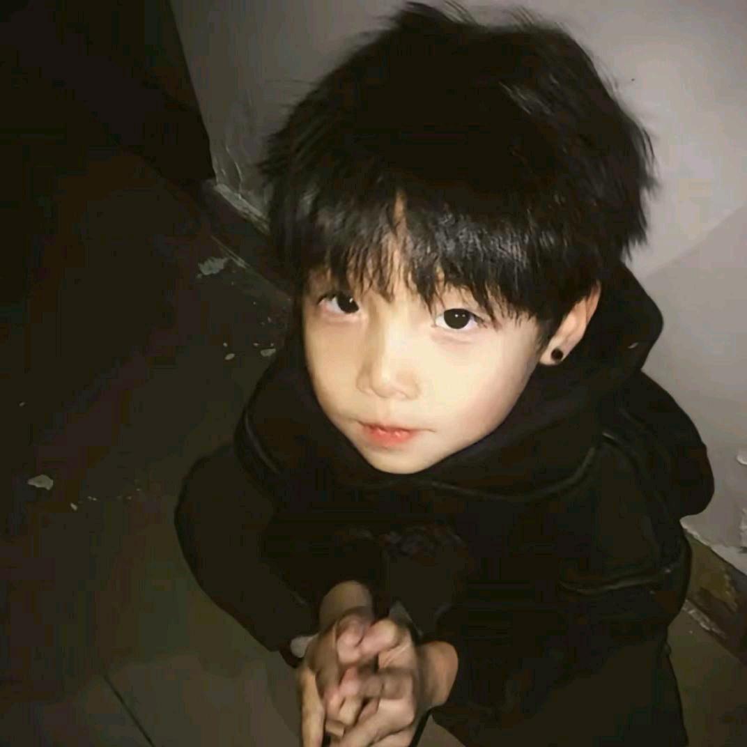 小程*
