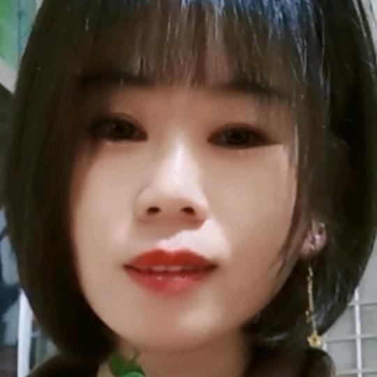 红牡丹月玲