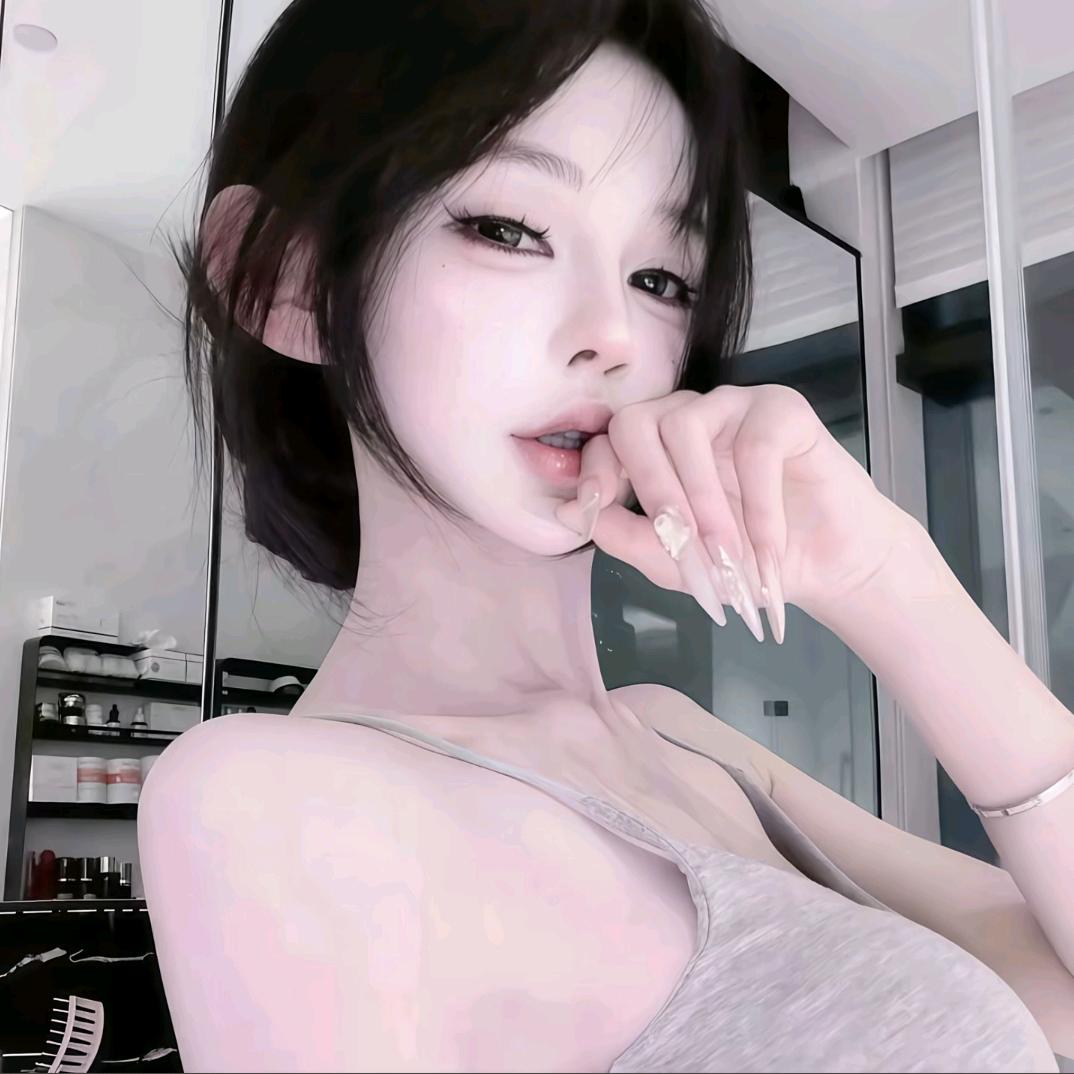 毛毛虫🐛头像