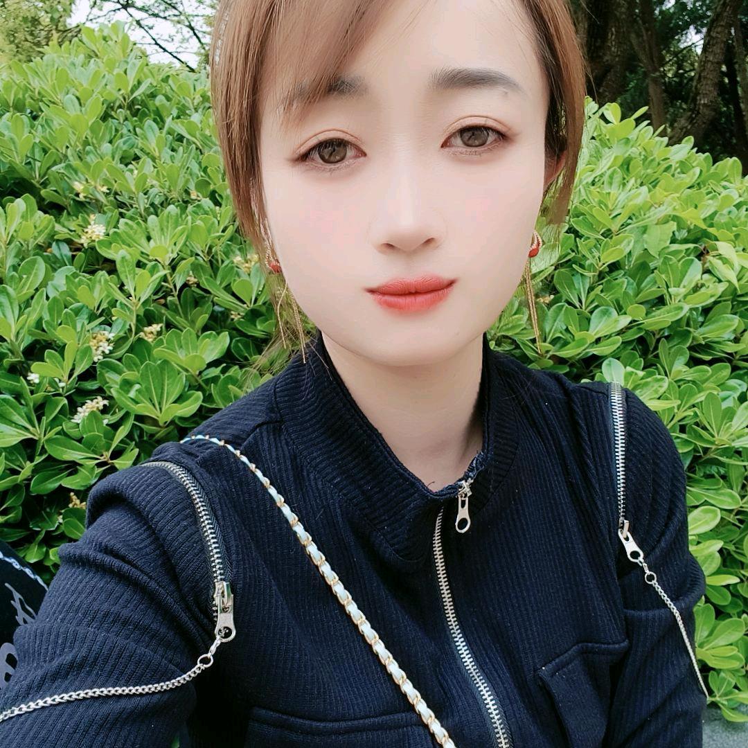 ℋღ᭄小高🍒᭄💞