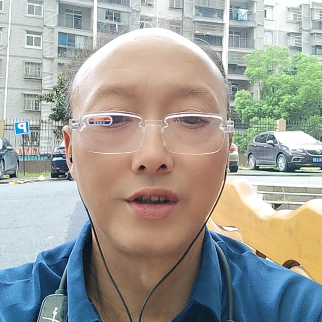 严哥（晚6：45）