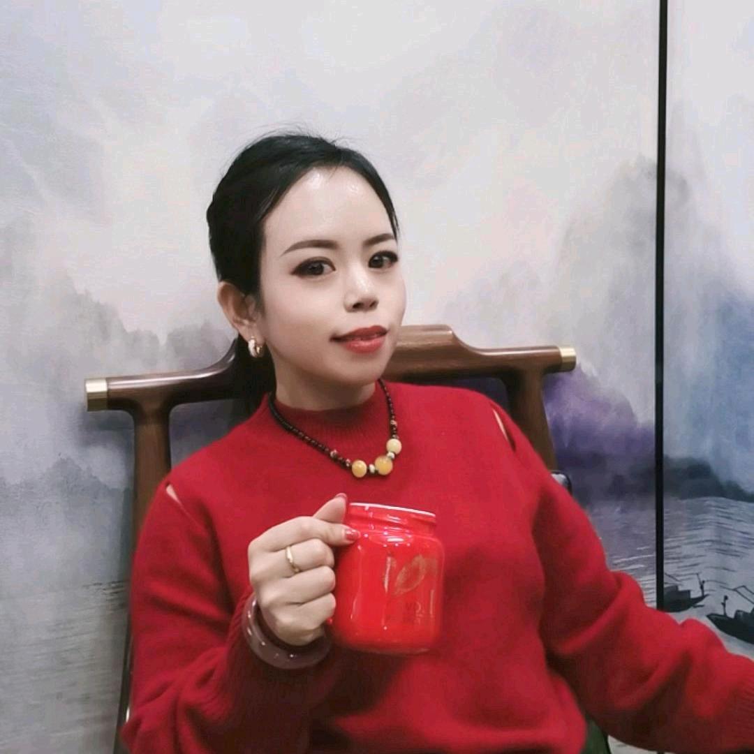 心静若芹(*^ω^*)