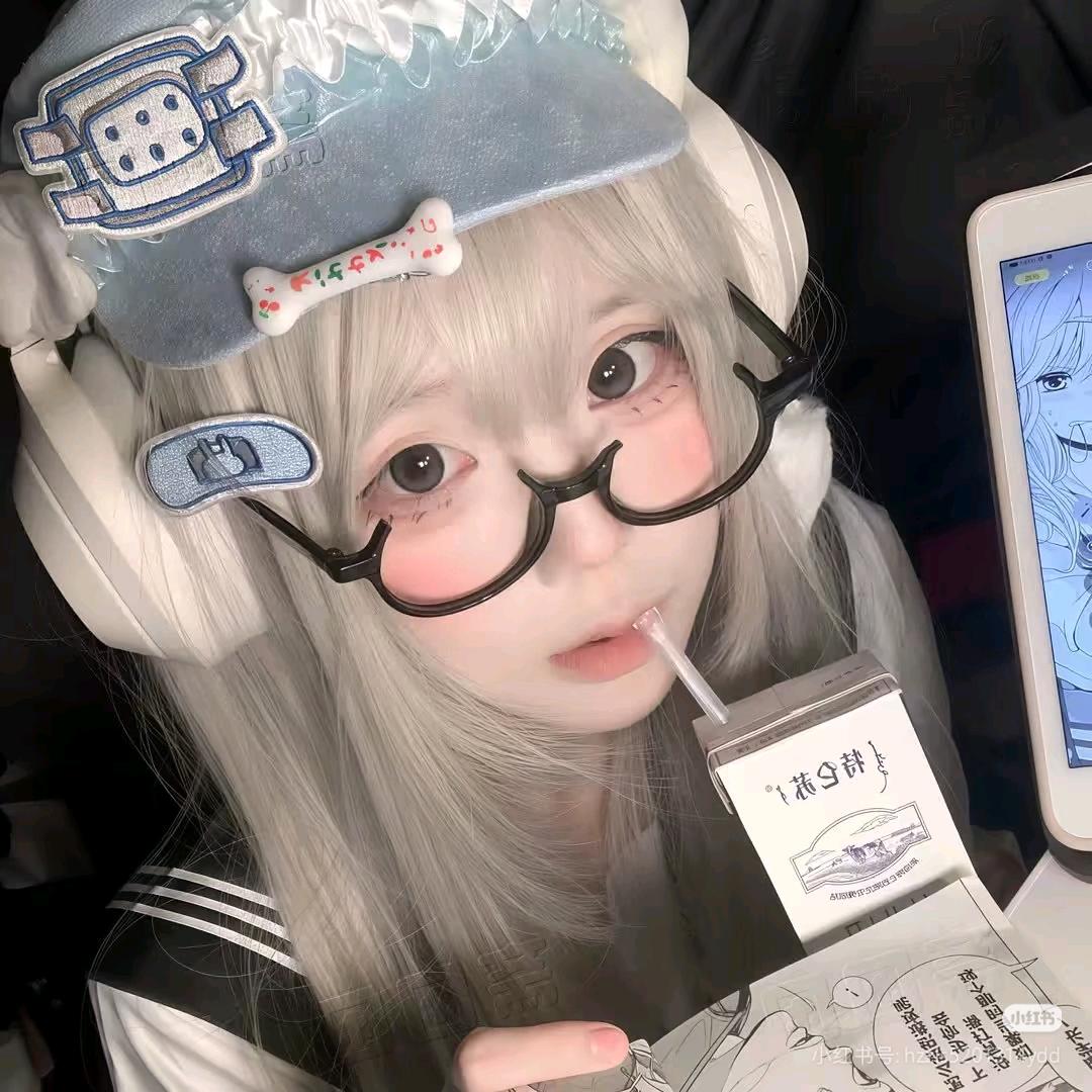 ^小狗许愿瓶ฅ.