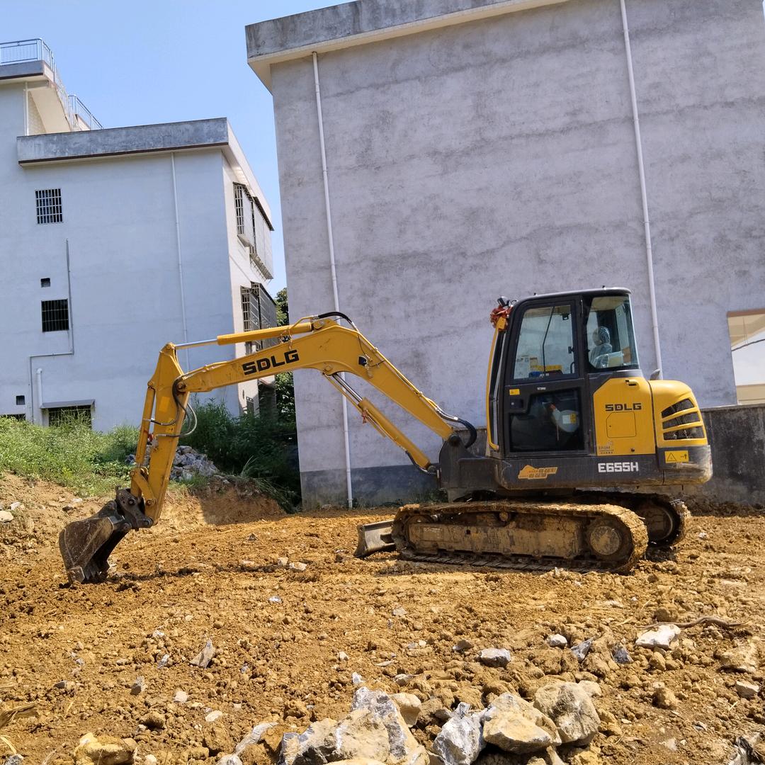 向钱看，向厚赚