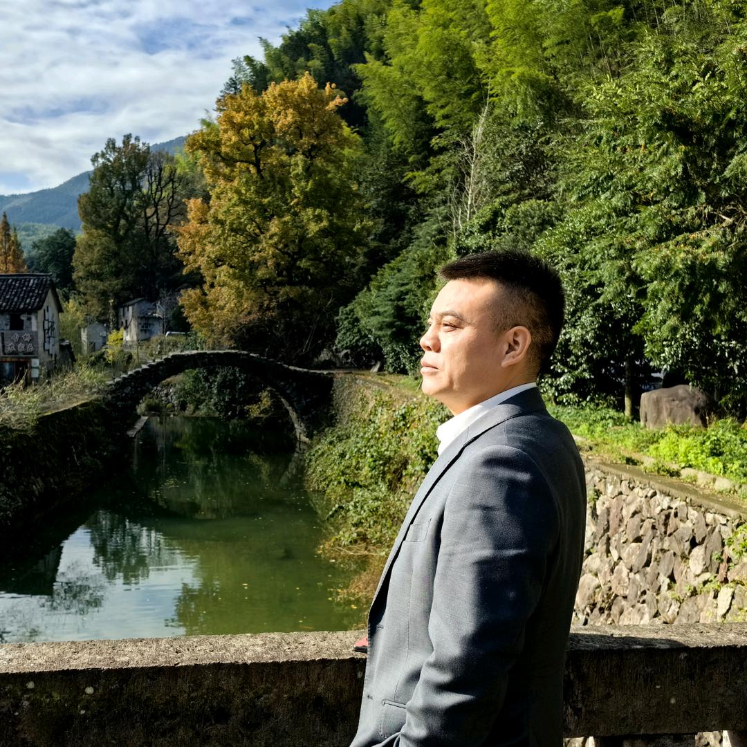 三春逸步客（李锋）