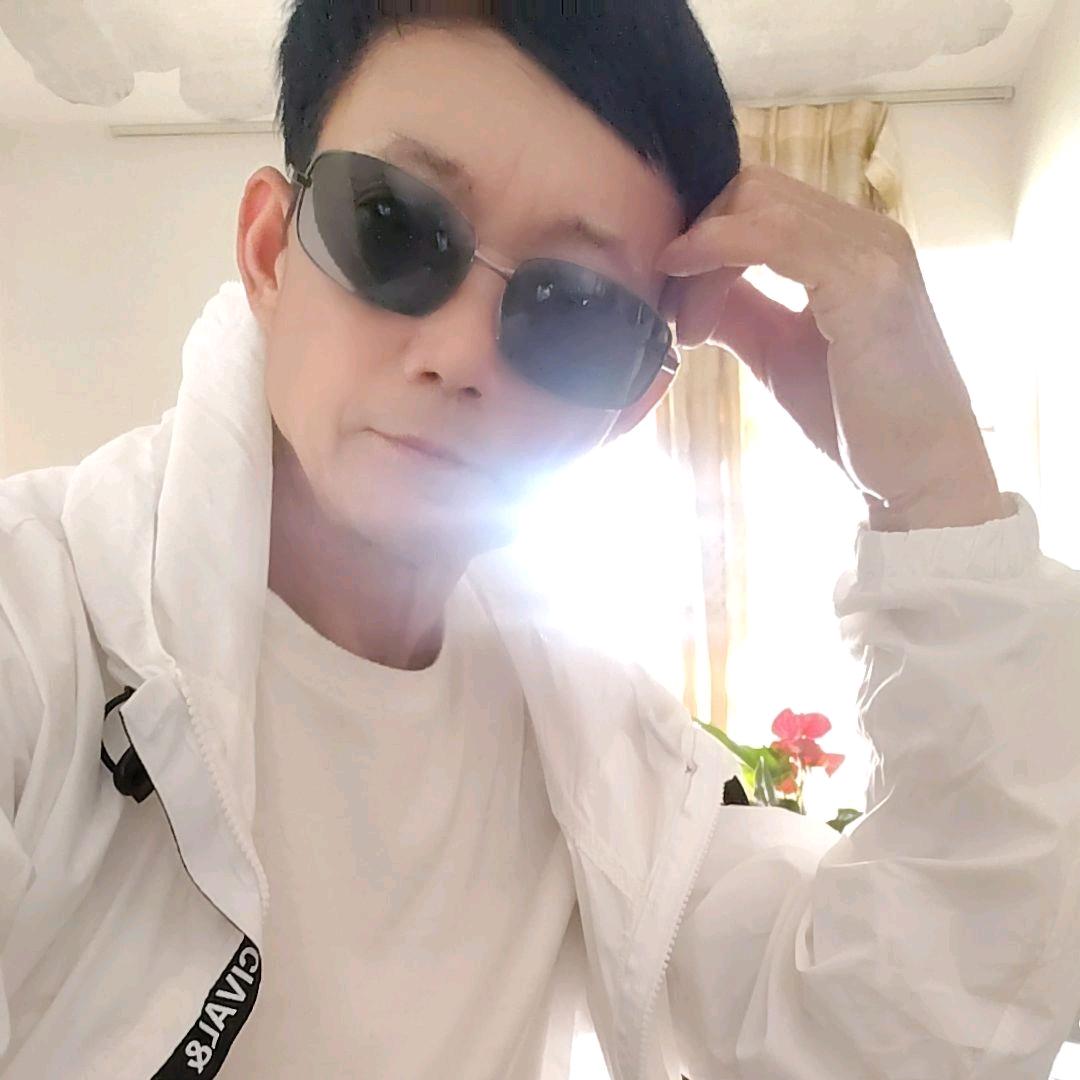 独狼🚩🚩🚀🚀