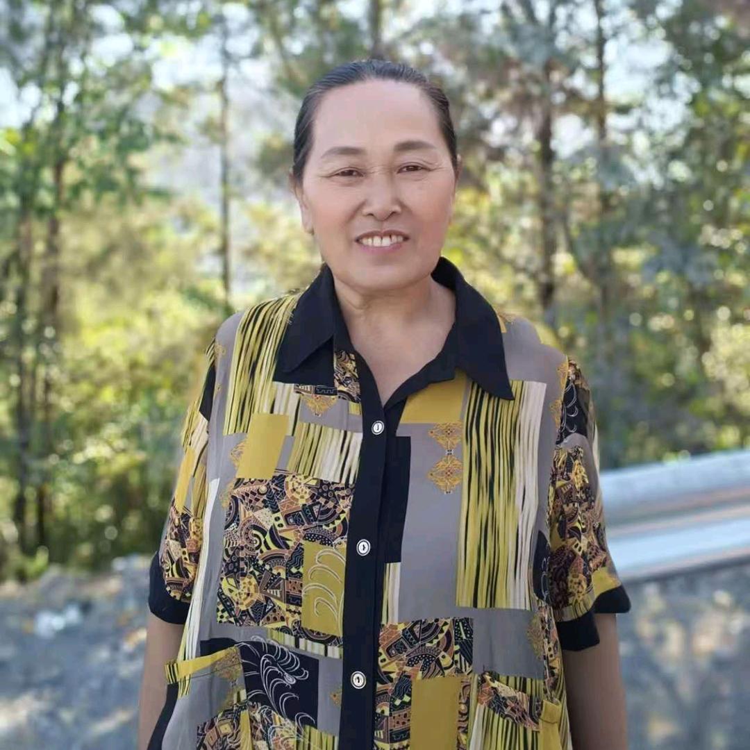 双胞胎奶奶