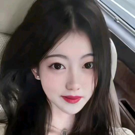 伊芙丽