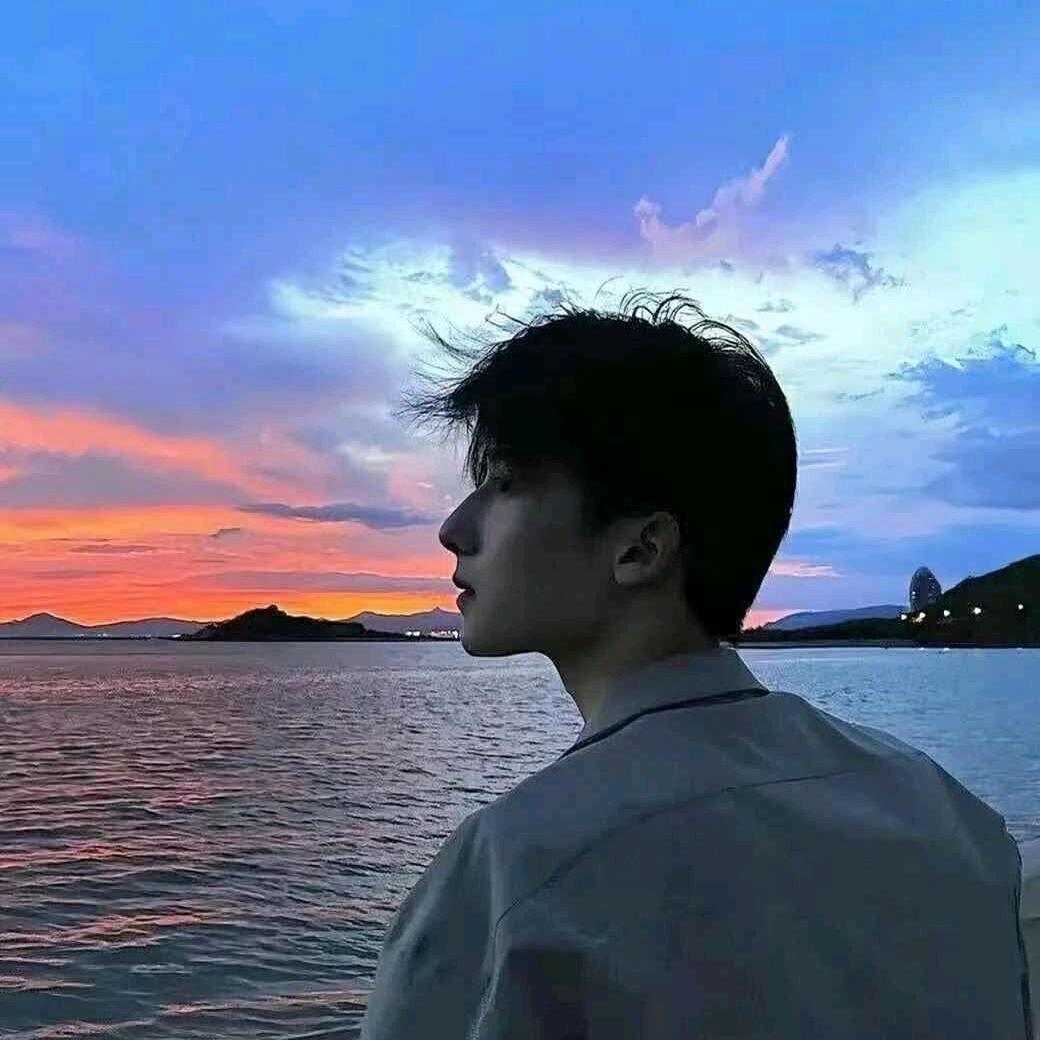 晚了秋时景.