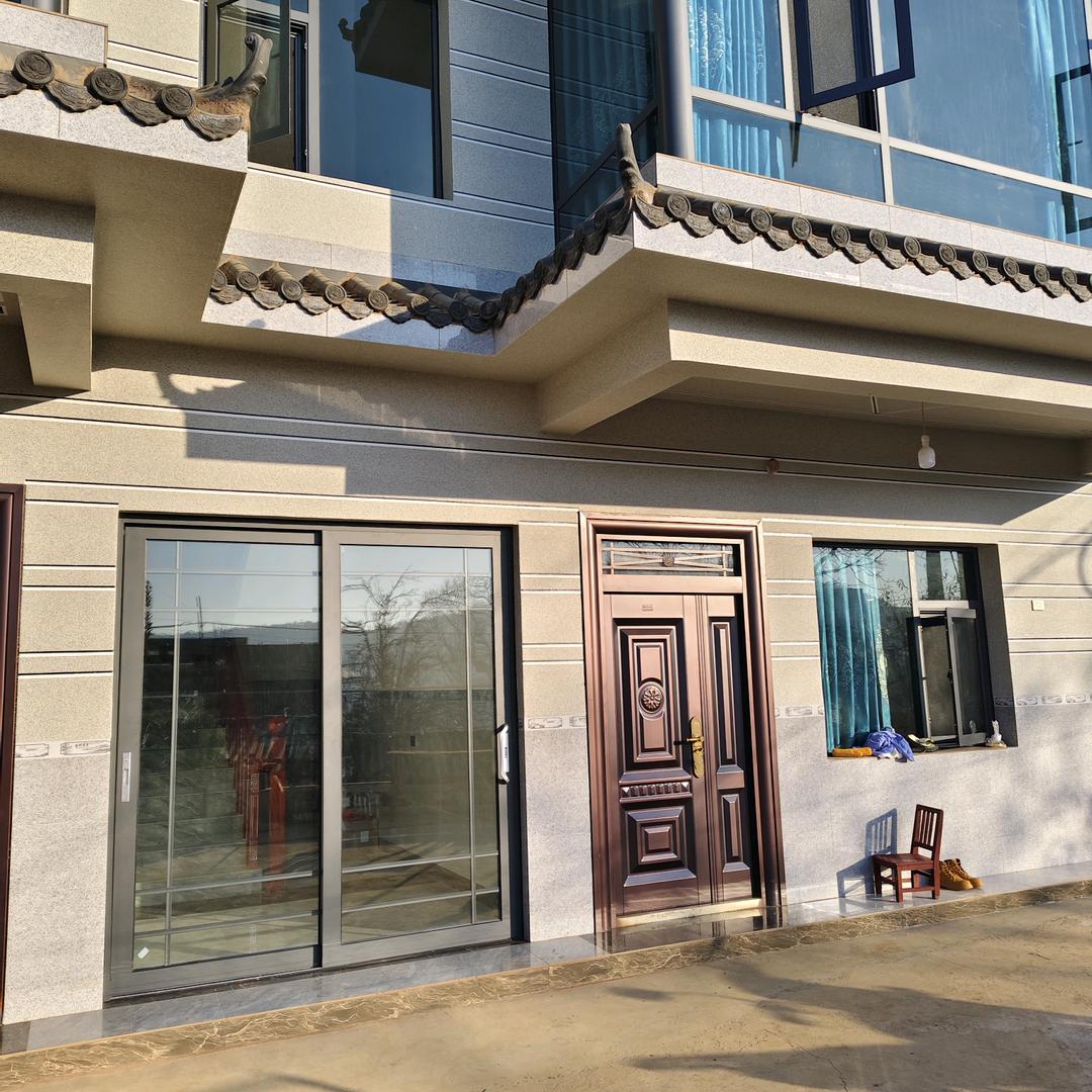 睡得早，精神好