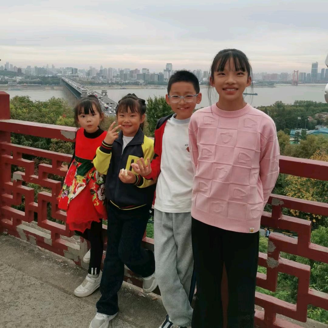 敏敏