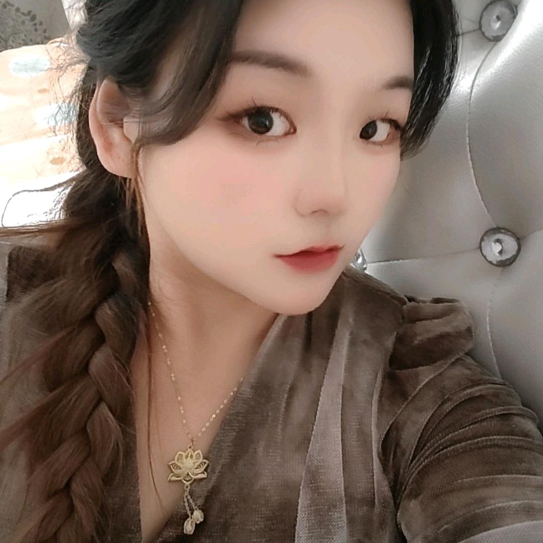 🌸是小白白吖🌸