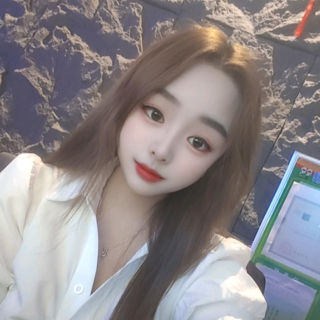 小伊伊