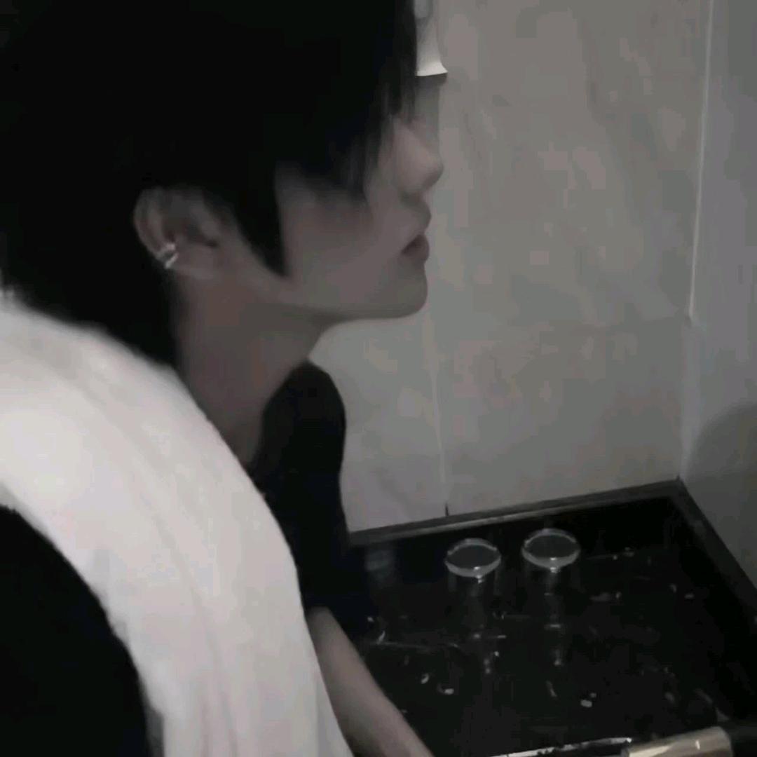 月中眠
