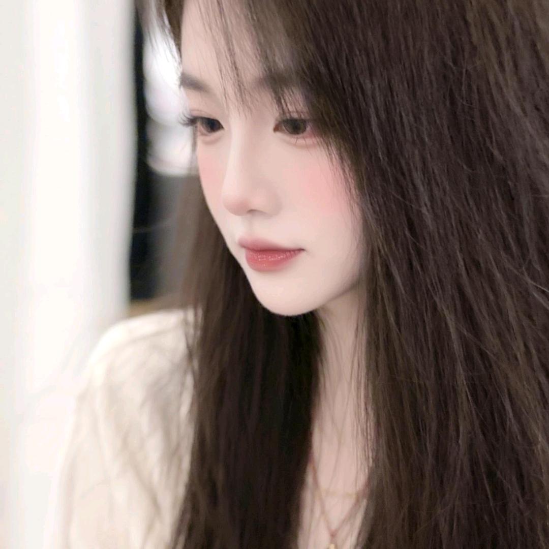 𝓱𝓸𝓷𝓮𝔂.