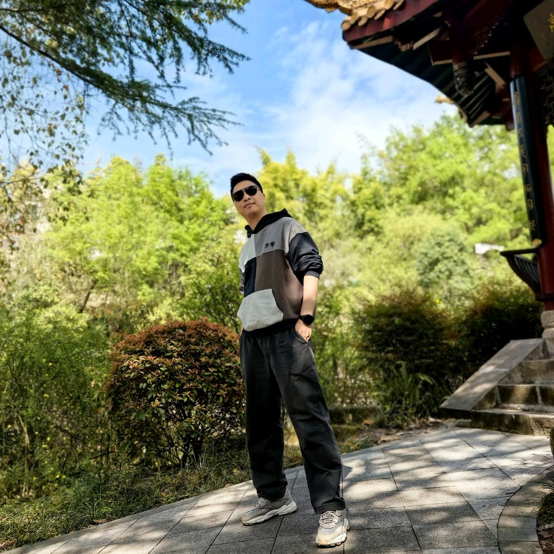 陈•波尔