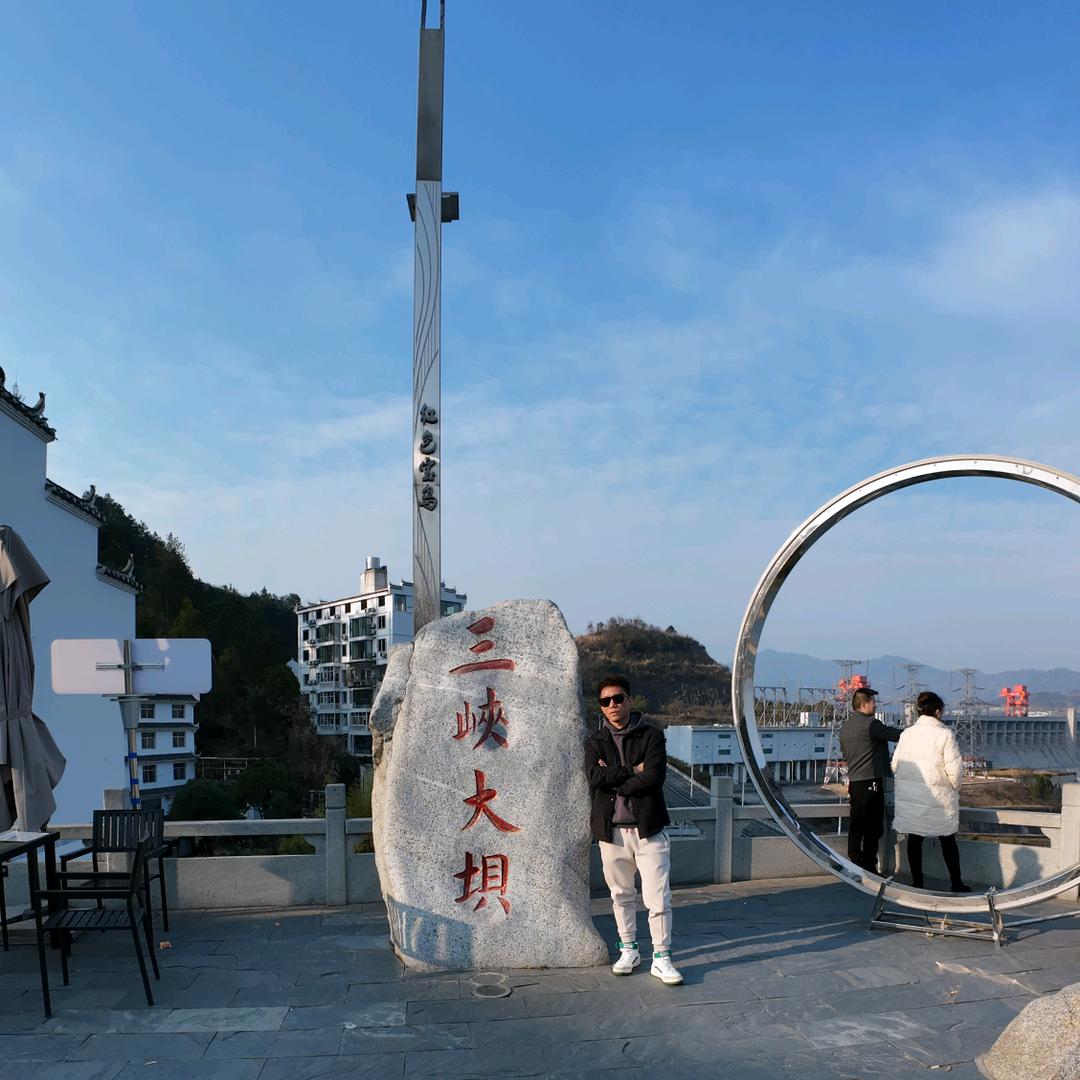 地上铁新能源货车租售管总