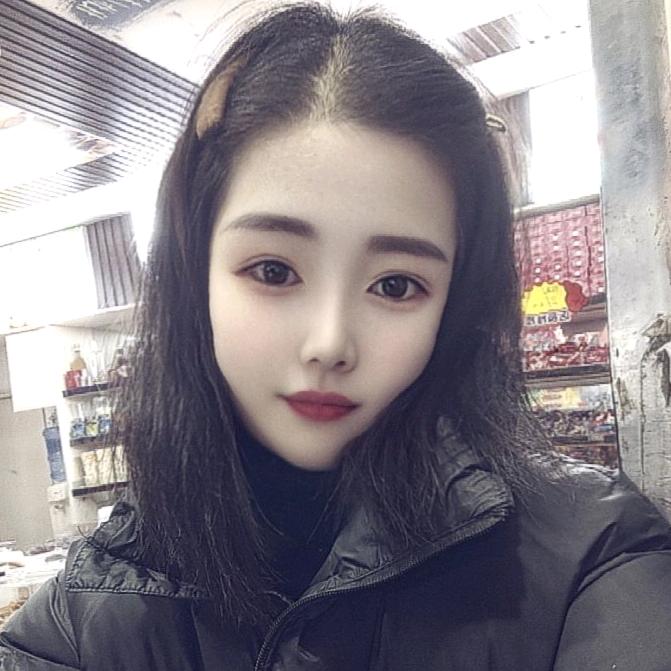 镜头下的邹拽拽