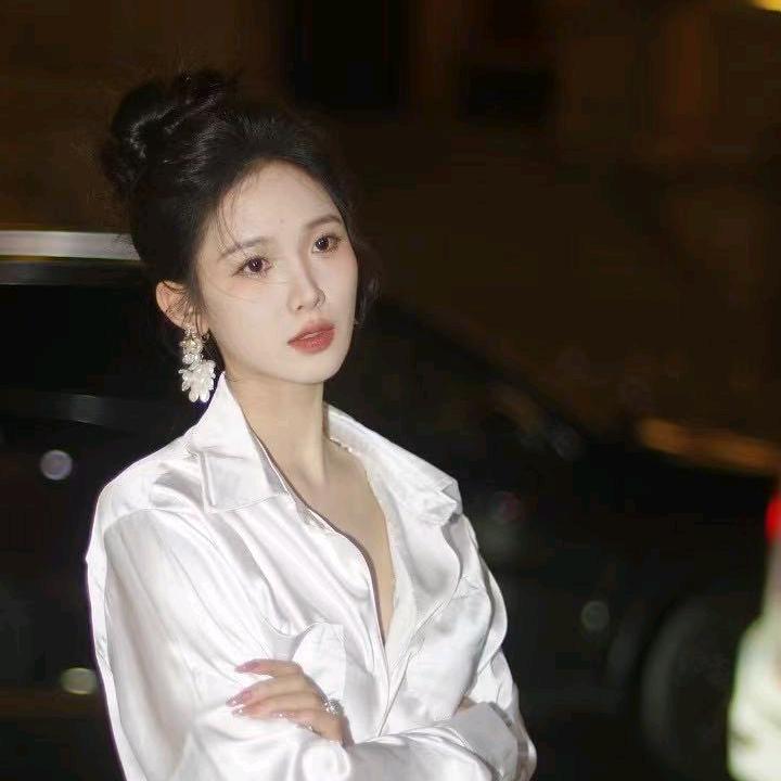杭州四季青老板娘
