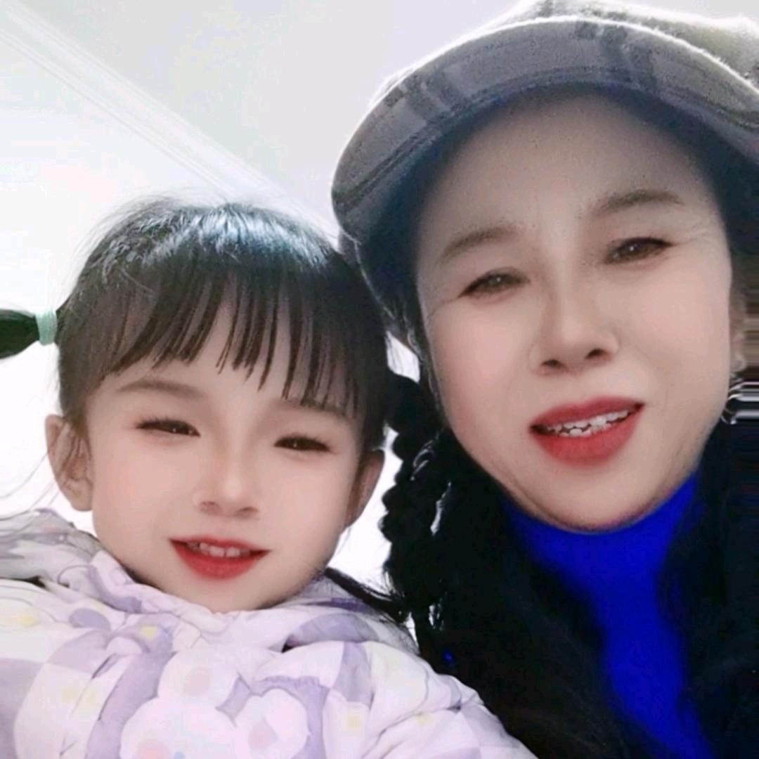 我是戴刺的玫瑰