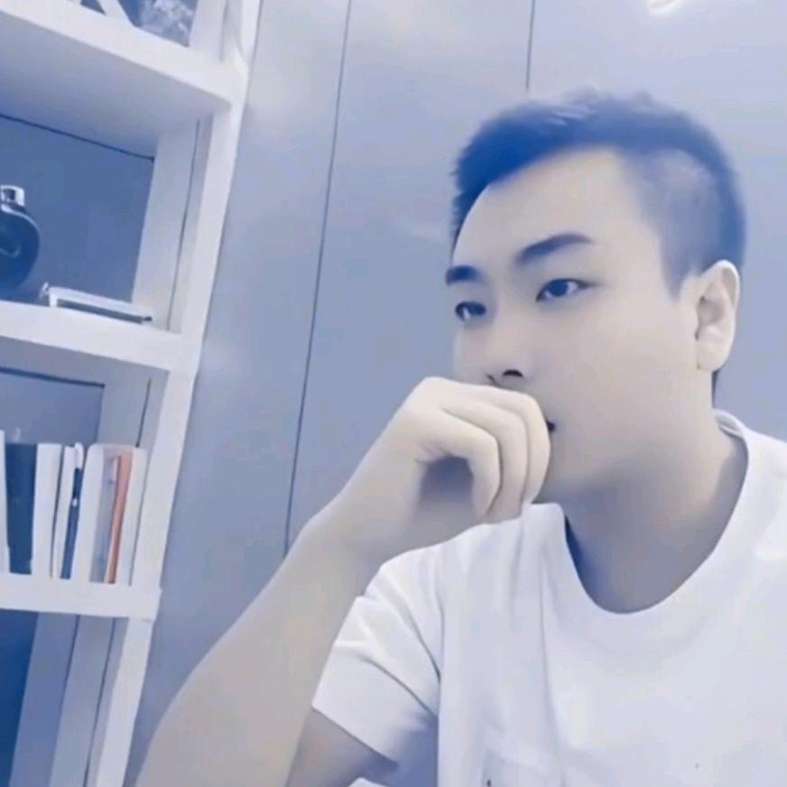 爱💔笑❤️的💕男💘孩