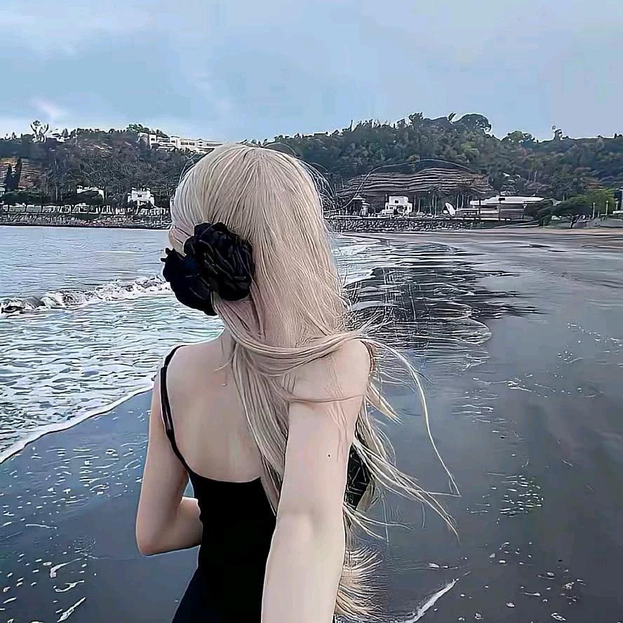 心事诉于海.