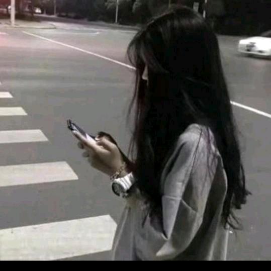 困的睡不着。