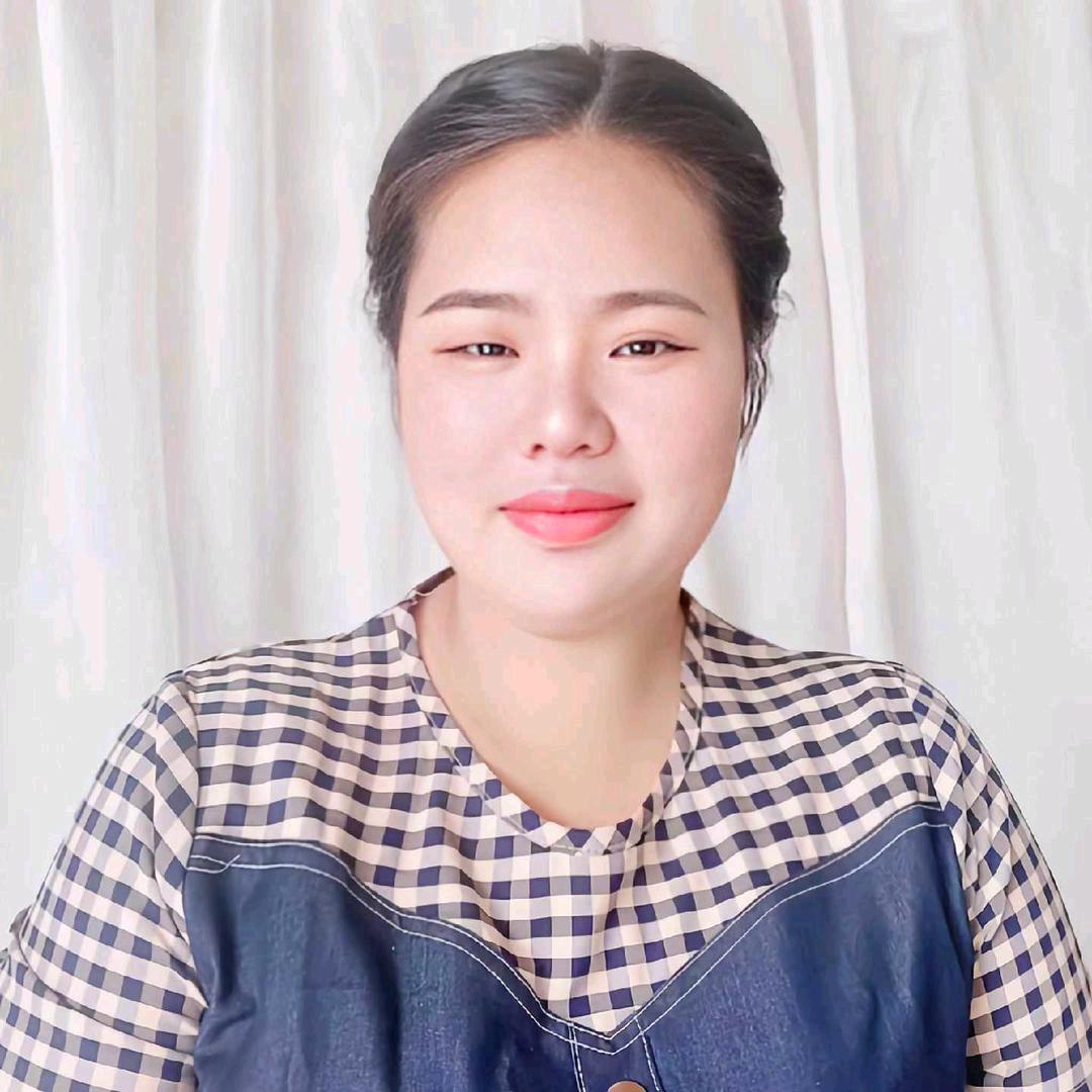 开心女孩
