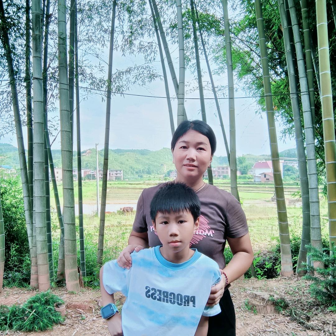 回收废铁金属周健英