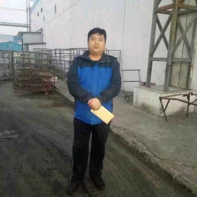 梁哥