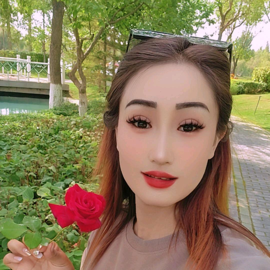 阿依佐克然