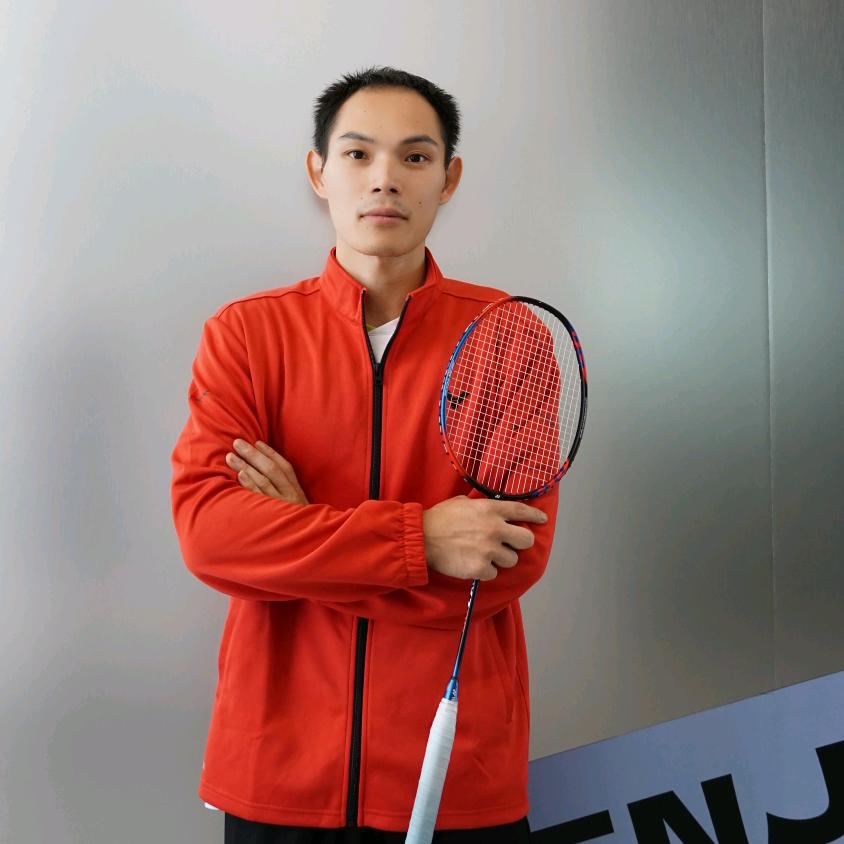 东方老师羽毛球