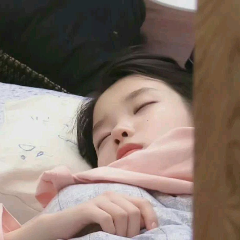 🏸许愿池里的小俄俄