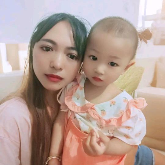 采茶叶的小黑妹