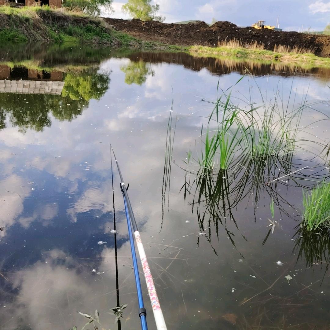 🎣༺࿈ 軍 ࿈༻🎣