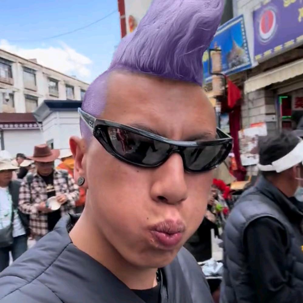 山与鱼