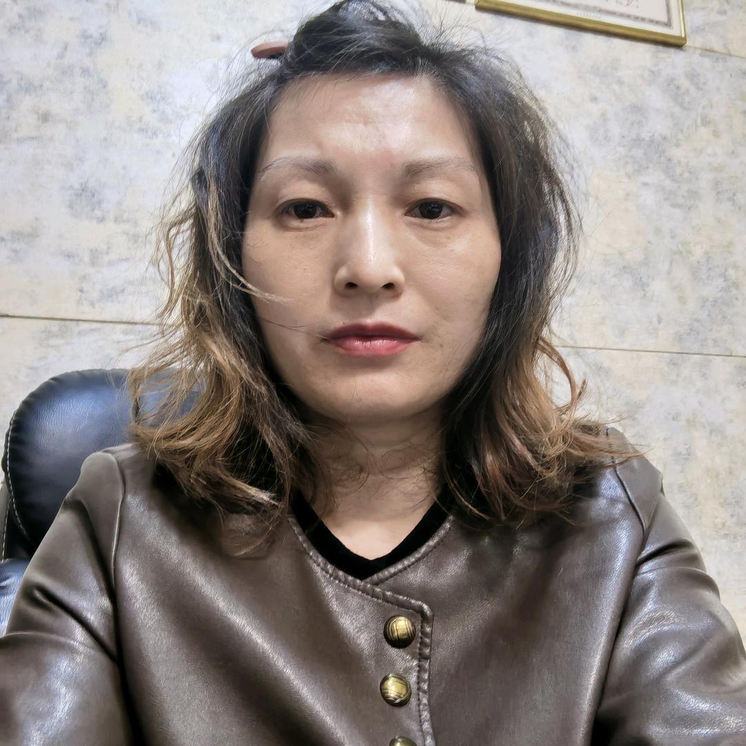 中山做全屋定制的彭小姐