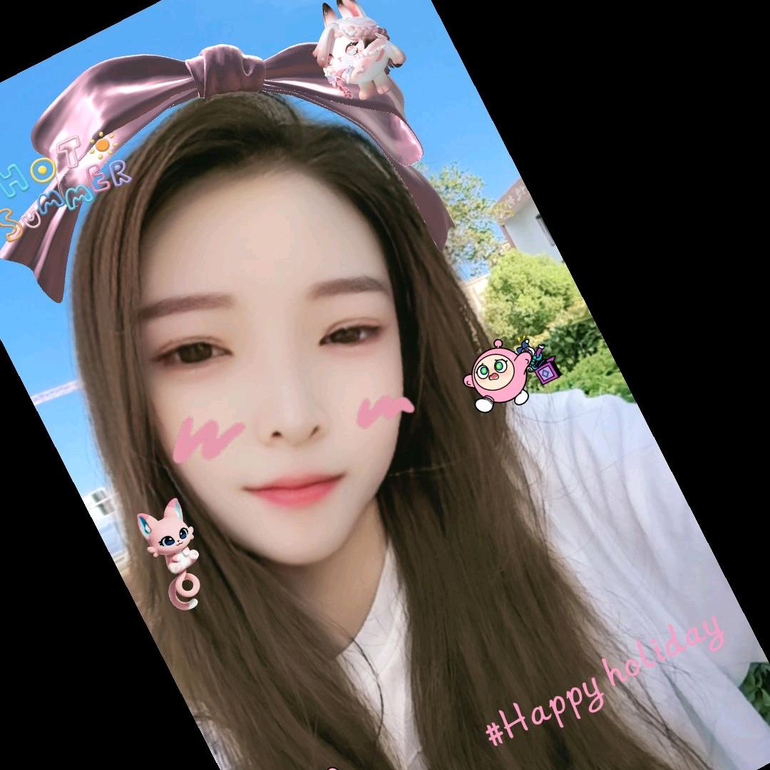 🍓芥沫软糖╰☆╮