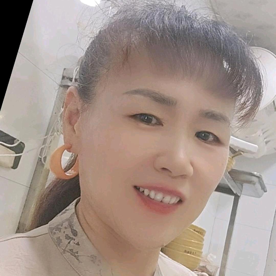 开心大姐。
